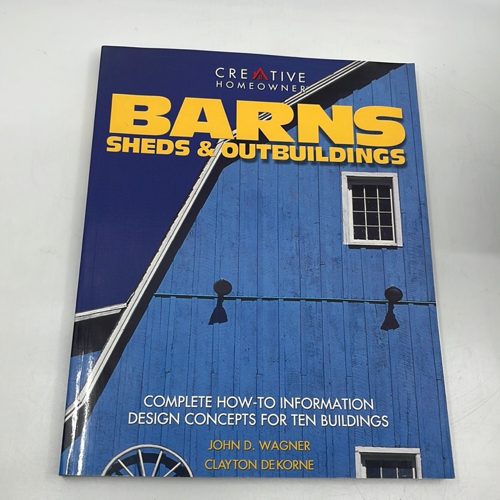 Barns, Sheds & Outbuildings Paperback Book